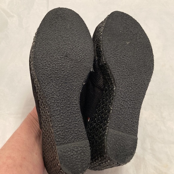 VOLATILE Marley Wedge - Picture 13 of 13